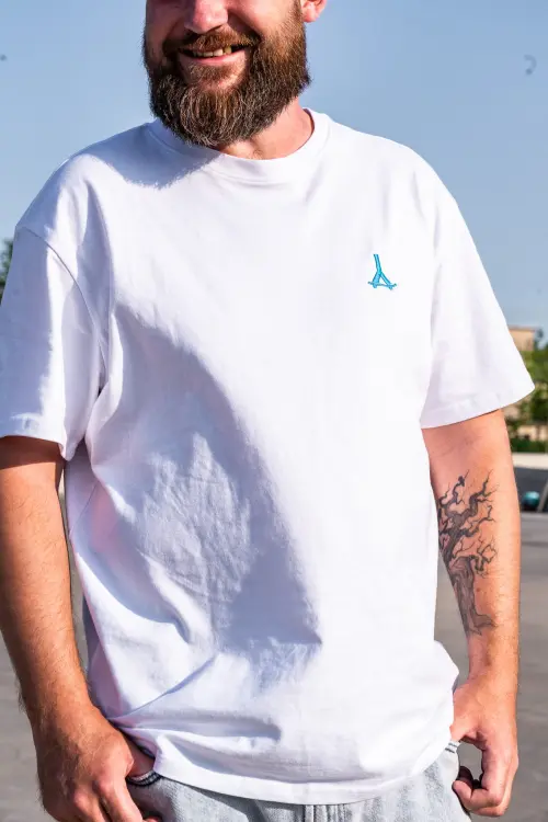 Koszulka-T-shirt-oversize-przypau-c.i.e.w.k.a-biala-4.jpg