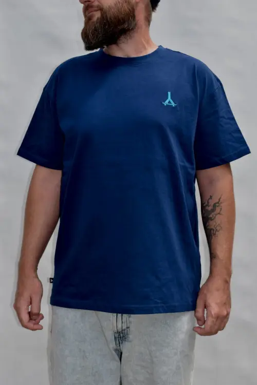 Koszulka-T-shirt-oversize-przypau-c.i.e.w.k.a-granatowa.JPG