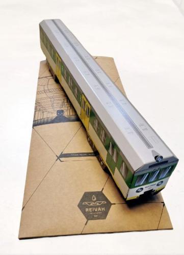 reivah-2.0-km-z-en57-model-kartonowy.jpg