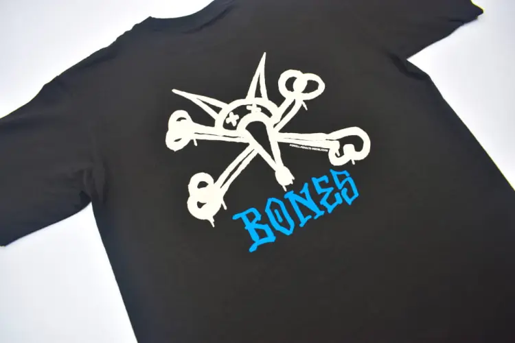 Koszulka T-shirt RAT BONES czarna tył zbliżenie.JPG