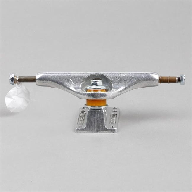 Trucki-INDEPENDENT-Stage-11-Polished-Standard-169-3.jpg