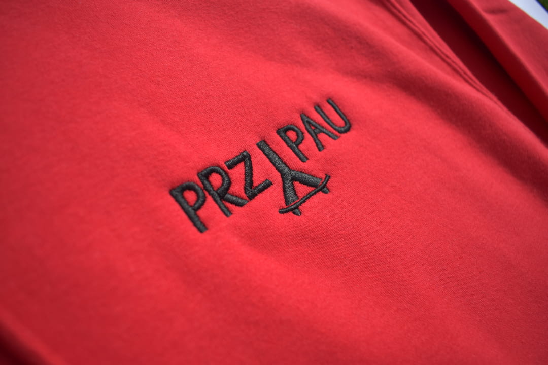 bluza-z-kapturem-hoodie-czerwona-przypau-1.JPG